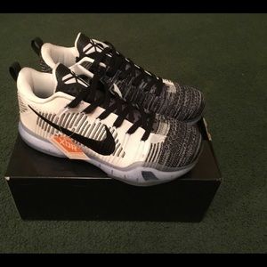 Nike Kobe 10 Elite Low